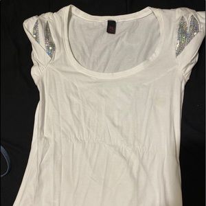 shirt w/ silver sparkles detail on upper sleeve